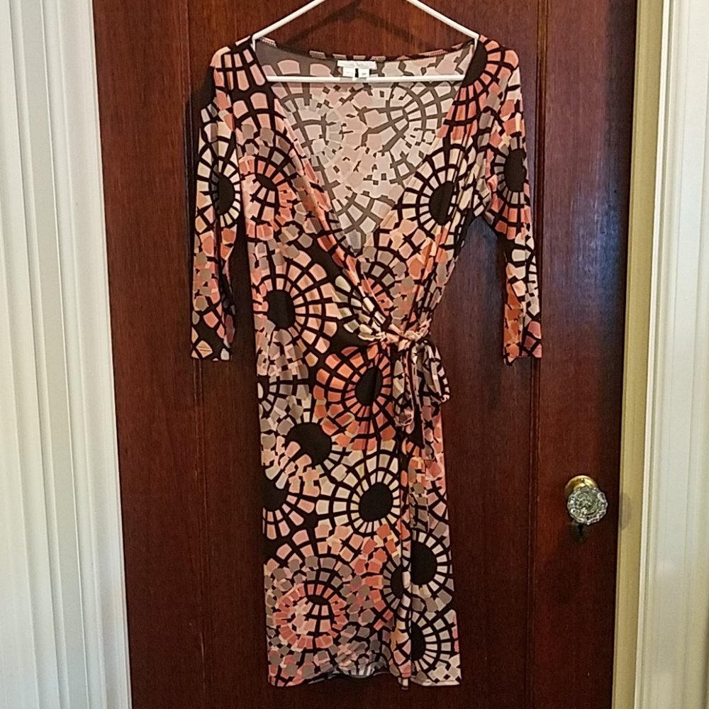 London Times Wrap Dress. Size 8P.